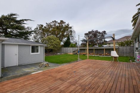 Photo of property in 13 Diamond Street, Carterton, 5713