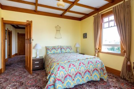 Photo of property in 114 Beach Road, Haumoana, 4102