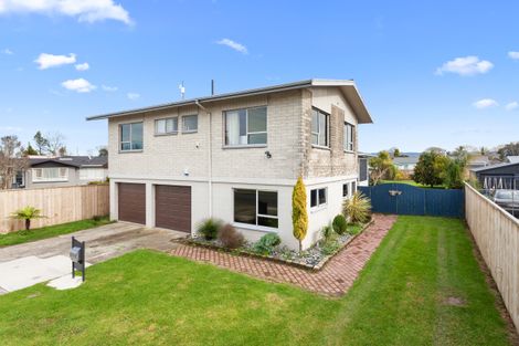 Photo of property in 25 Rata Avenue, Edgecumbe, 3120