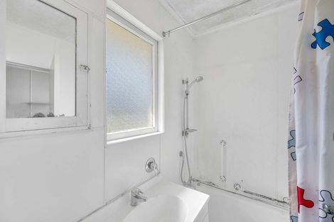 Photo of property in 20 Essex Crescent, Whakatu, Hastings, 4102