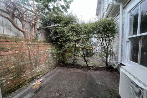 Photo of property in 111 Austin Street, Mount Victoria, Wellington, 6011