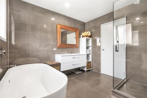 Photo of property in 147e Glengarry Road, Glen Eden, Auckland, 0602