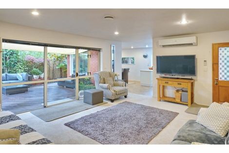 Photo of property in 97a Winters Road, Redwood, Christchurch, 8051