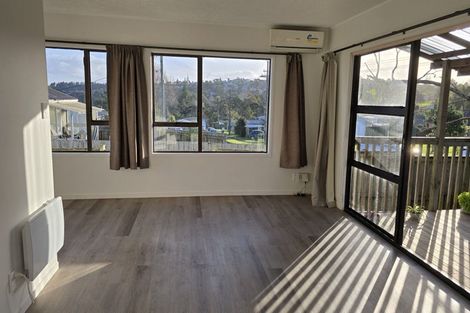 Photo of property in 1/18a Neal Avenue, Glenfield, Auckland, 0629