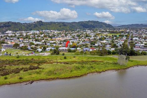 Photo of property in 28a Barry Avenue, Whakatane, 3120