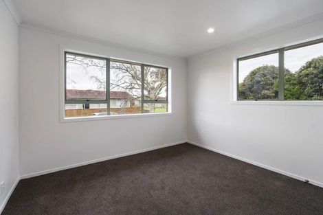 Photo of property in 46 Halswell Crescent, Westbrook, Palmerston North, 4412