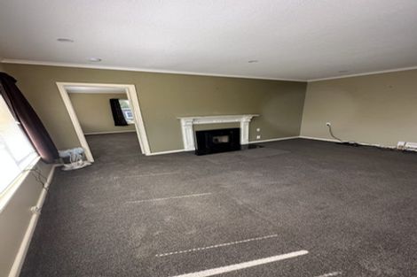 Photo of property in 11 Lyndhurst Crescent, Aranui, Christchurch, 8061