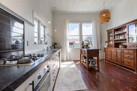 Photo of property in 8 York Street, Dannevirke, 4930