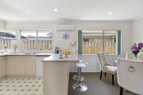 Photo of property in 7c East Street, Papakura, 2110