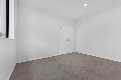 Photo of property in 122 Mcquoids Road, Flat Bush, Auckland, 2019