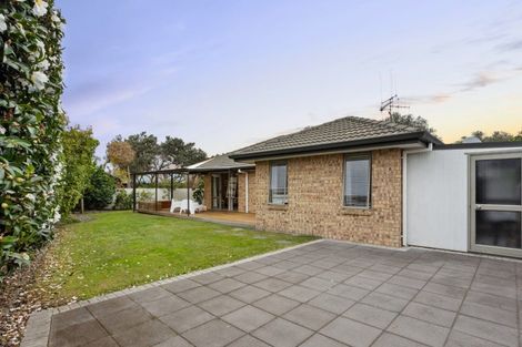 Photo of property in 2 Clydesdale Close, Papamoa Beach, Papamoa, 3118