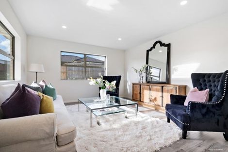 Photo of property in 30 Hillpark Drive, Pokeno, 2402