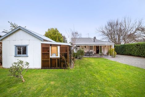 Photo of property in 44 Victoria Street, Carterton, 5713