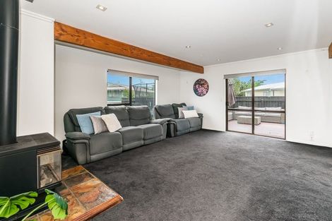 Photo of property in 43 Parakai Street, Paraparaumu, 5032