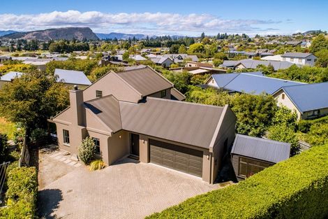 Photo of property in 88 Meadowstone Drive, Wanaka, 9305