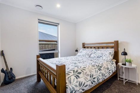 Photo of property in 18 Lancaster Lane, Waldronville, Dunedin, 9018