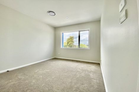 Photo of property in 1b Surrey Street, Manurewa, Auckland, 2102