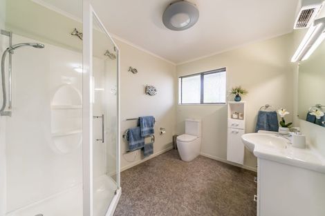 Photo of property in 95 Tawhai Street, Stokes Valley, Lower Hutt, 5019