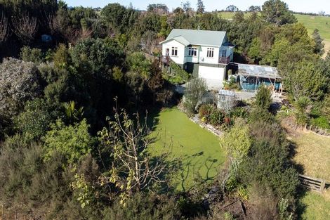 Photo of property in 111 Harataua Road, Port Albert, Wellsford, 0973