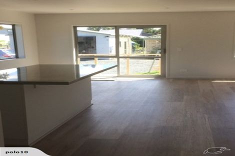 Photo of property in 233a Point Wells Road, Point Wells, 0986