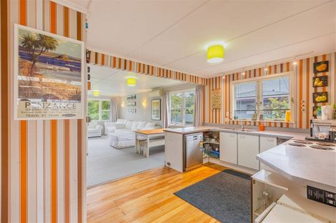 Photo of property in 28 Essex Crescent, Whakatu, Hastings, 4102