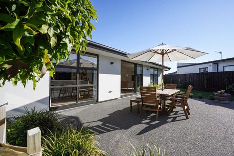 Photo of property in 8 Hotere Street, Rangiora, 7400