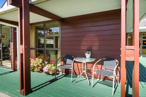 Photo of property in 20 Caulfield Place, Awapuni, Palmerston North, 4412