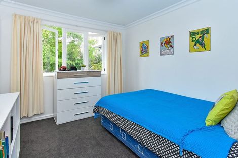Photo of property in 5a Bunnythorpe Road, Papakura, 2110