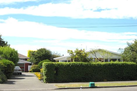 Photo of property in 363 Mairehau Road, Parklands, Christchurch, 8083