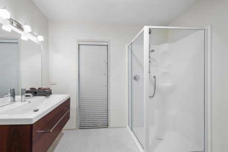 Photo of property in 49 Mount Avenue, Pauanui, Hikuai, 3579