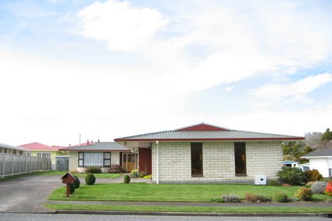 Photo of property in 20 Margaret Street, Stratford, 4332