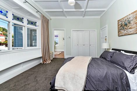 Photo of property in 1/2 Merwood Lane, Devonport, Auckland, 0624