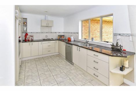 Photo of property in 96c Palmers Road, Clendon Park, Auckland, 2103