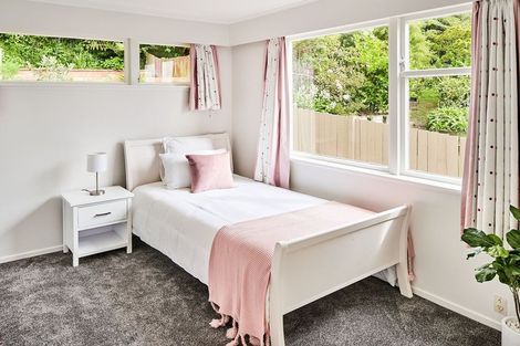 Photo of property in 68 Acacia Avenue, Maungaraki, Lower Hutt, 5010