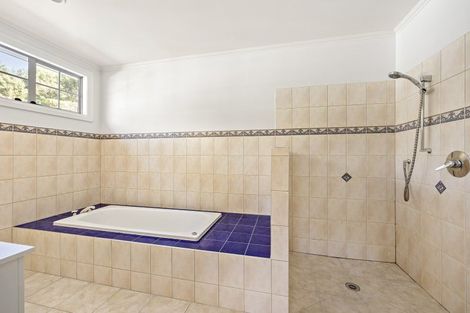 Photo of property in 1431 Clevedon Kawakawa Road, Kawakawa Bay, Papakura, 2585