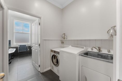 Photo of property in 76 Smart Road, Glen Avon, New Plymouth, 4312