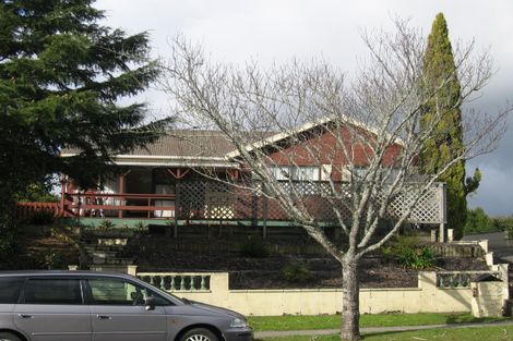 Photo of property in 35 Amanda Avenue, Dinsdale, Hamilton, 3204