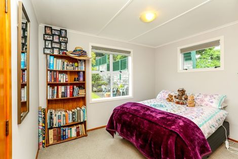 Photo of property in 9 Belair Avenue, Blagdon, New Plymouth, 4310