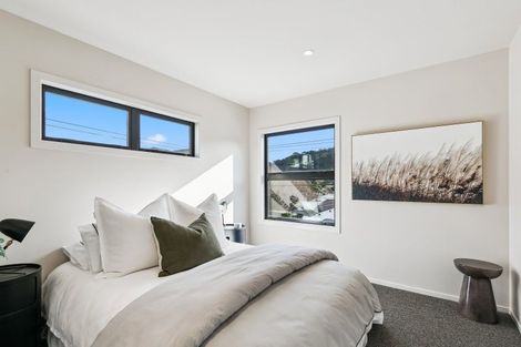 Photo of property in 365b Karori Road, Karori, Wellington, 6012