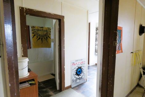 Photo of property in 19 Fonblanque Street, Westport, 7825