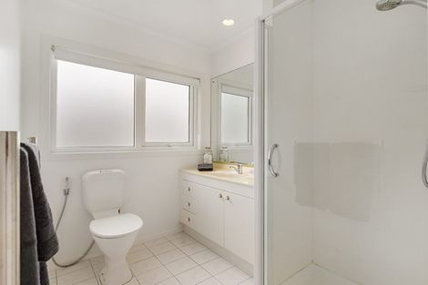 Photo of property in 1/270 Cascades Road, Botany Downs, Auckland, 2010