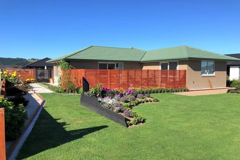Photo of property in 51 Silver Springs Boulevard, Mosgiel, 9024