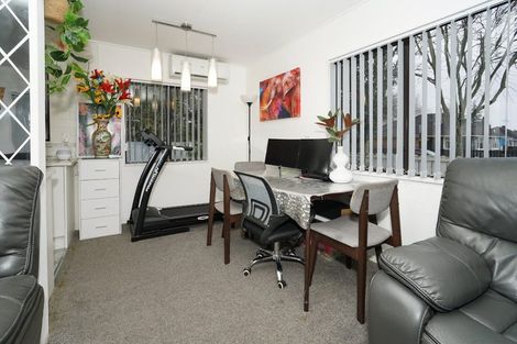 Photo of property in 4 Kenney Crescent, Fairfield, Hamilton, 3214