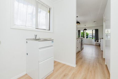 Photo of property in 629 Mandeno Street, Te Awamutu, 3800