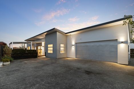 Photo of property in 54a George Crescent, Buckland, Pukekohe, 2677