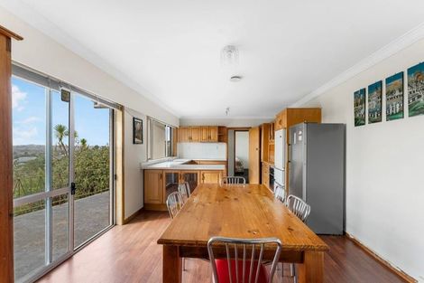 Photo of property in 4247 Great North Road, Glendene, Auckland, 0602