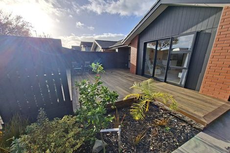 Photo of property in 8 Routeburn Lane, Karaka, Papakura, 2124