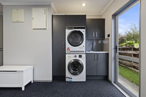 Photo of property in 54a George Crescent, Buckland, Pukekohe, 2677