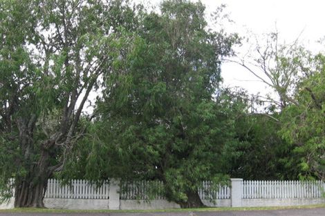 Photo of property in 8 Airdrie Road, Ranui, Auckland, 0612