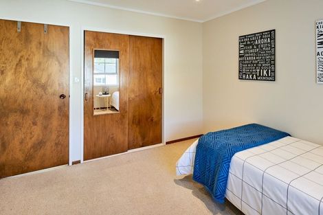 Photo of property in 4 Mclintock Street, Johnsonville, Wellington, 6037